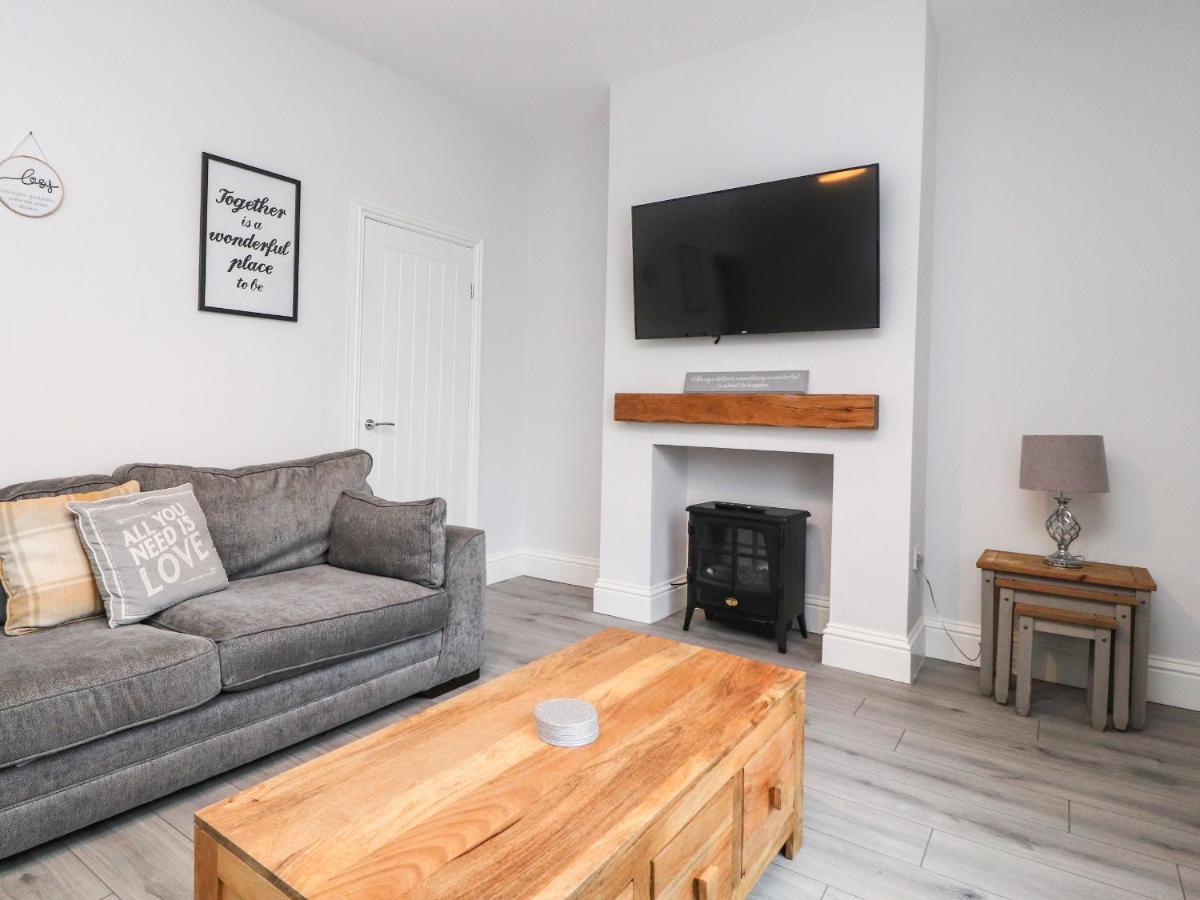37 Nutter Road Villa Cleveleys Eksteriør billede